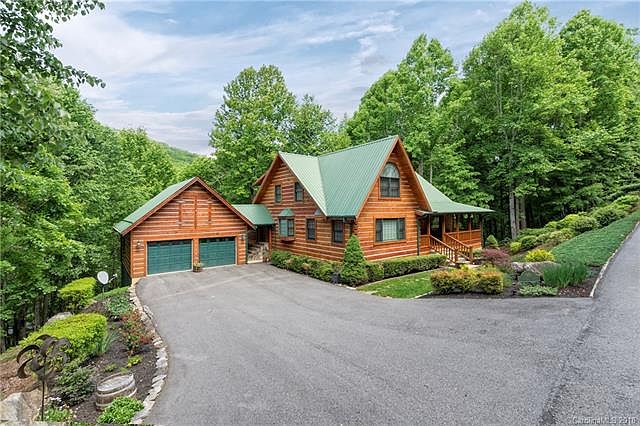1st image of 95 Village Ln