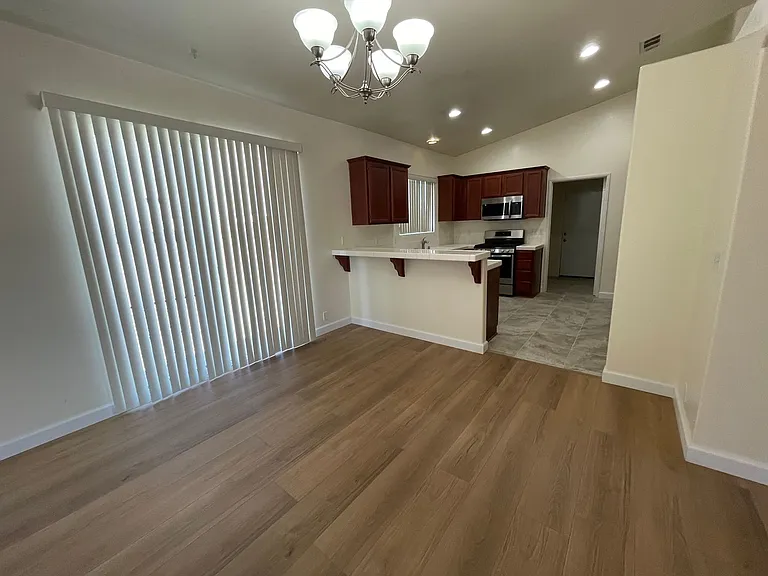 21256 Vidal Ct — Photo 12