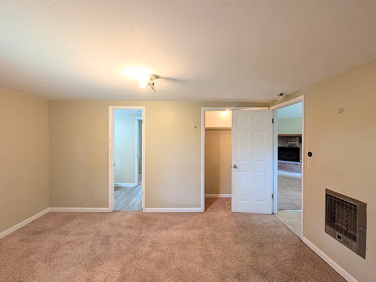 464 County Road 1466 — Photo 11