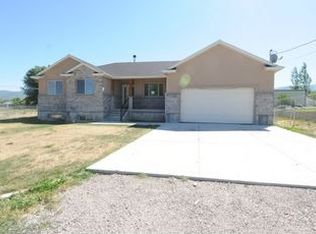 215 S 600 E, Mount Pleasant, UT 84647
