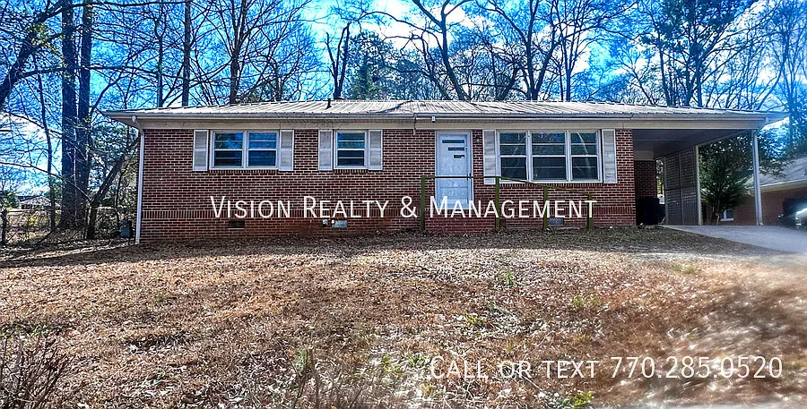 131 W White St
