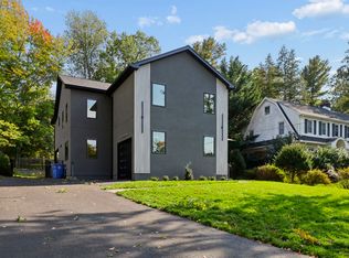 106 Prospect Ter, Tenafly, NJ 07670