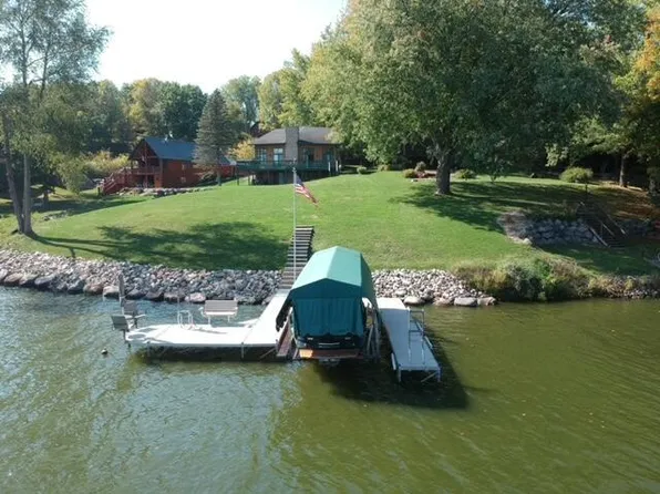 S818 West Redstone DRIVE, La Valle, WI 53941