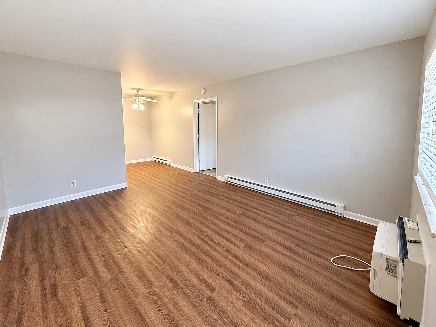 Prime Nashville Location! Walk to Vanderbilt & Hillsboro Village | Community Pool! — Photo 2