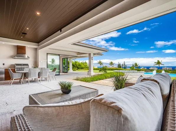 44 Lolii Pl, Lahaina, HI 96761