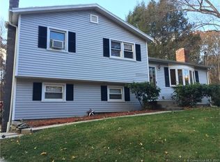 74 Pastors Walk, Monroe, CT 06468