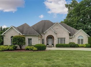 450 Mashie Dr, Summerfield, NC 27358
