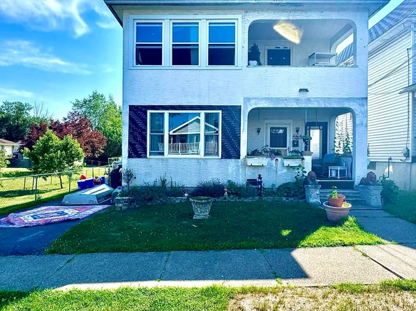 1024 Maple St, Scranton, PA 18505