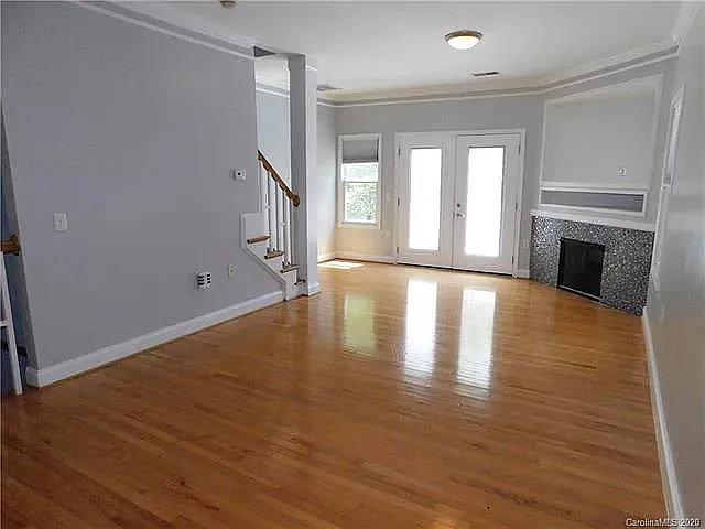 733 Grandin Rd — Photo 11