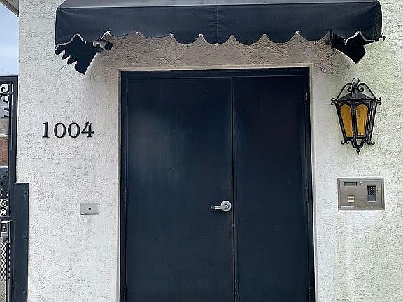 Entrance 