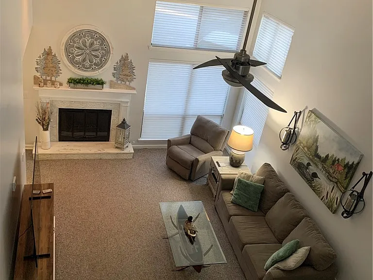 115 Harbor Lights Dr — Photo 5