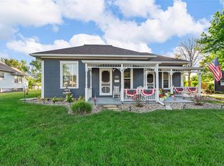 609 S Linn Ave, Wentzville, MO 63385