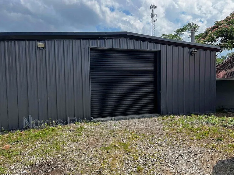 871 Kingsbridge Rd — Photo 2