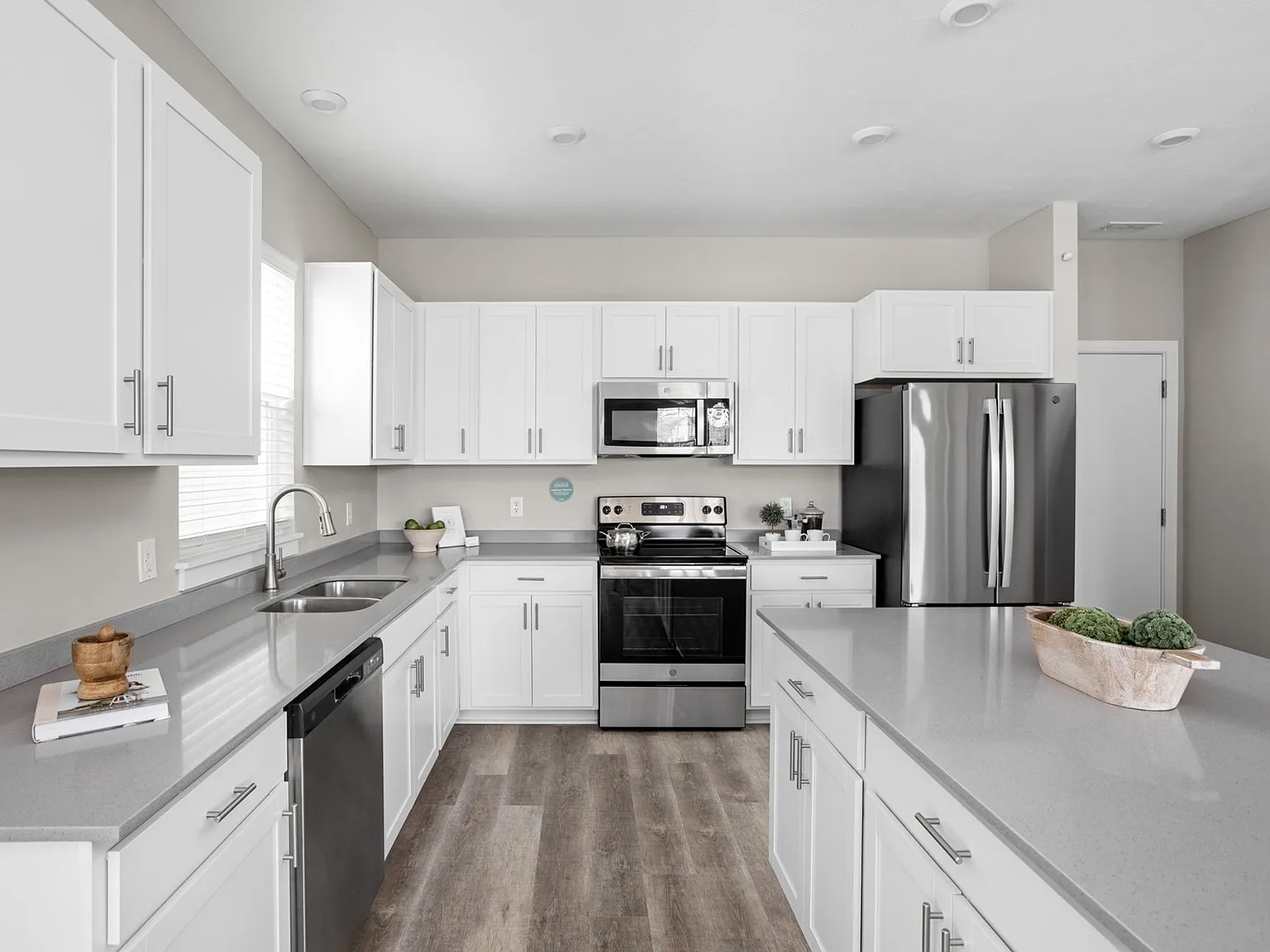 Marea Homes — Photo 2