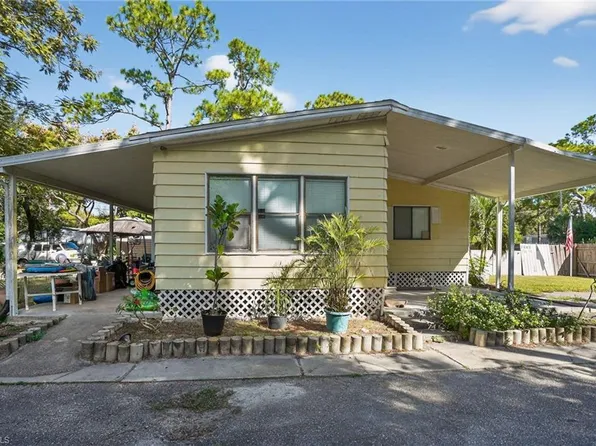 7580 Marx DR, NORTH FORT MYERS, FL 33917