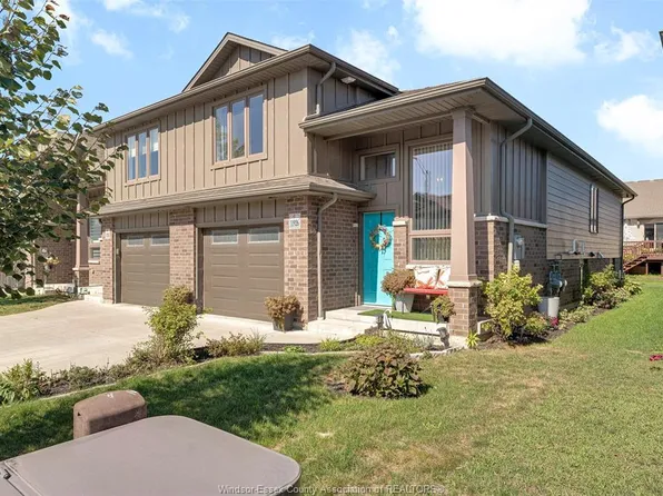 11926 Maitland Ave, Windsor, ON N8P 0B9