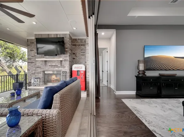 621 Altea Dr, Leander, TX 78641