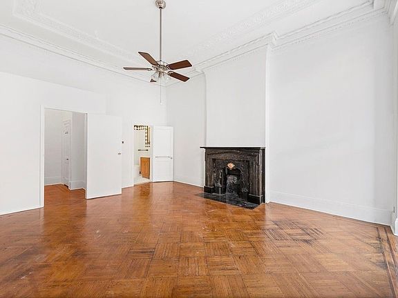 2nd image of 275 Henry St APT A2