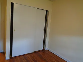 Rented by Zikos Realty Services