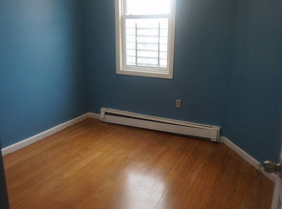 2nd image of 1819 Barnes Ave Floor 2
