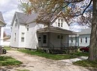 1306 Garfield Ave, Marinette, WI 54143