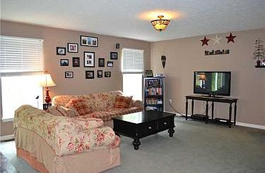 3rd image of 255 Sussex Way