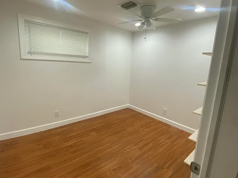 809 E Broward Blvd — Photo 4