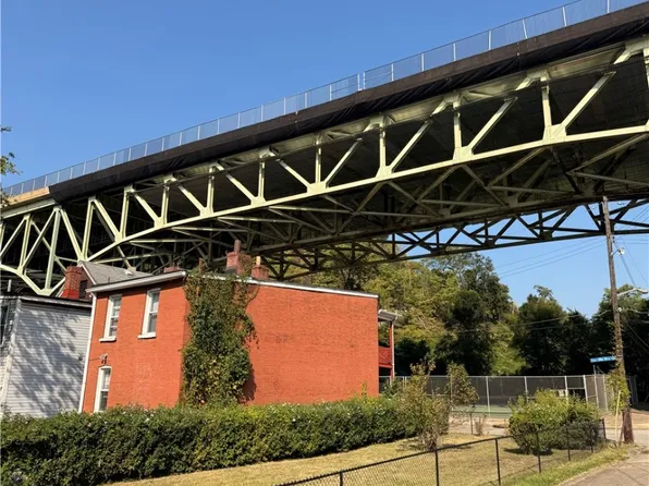 0 Four Mile Run Rd, Pittsburgh, PA 15207