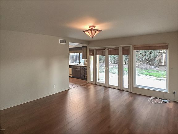 4th image of 1254 N Gracia St