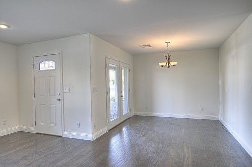 5th image of 3423 E Monterosa St