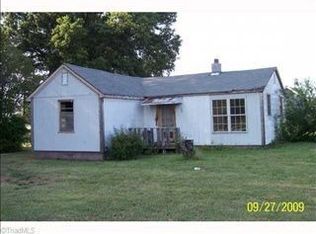 1017 Sedge Garden Rd, Kernersville, NC 27284