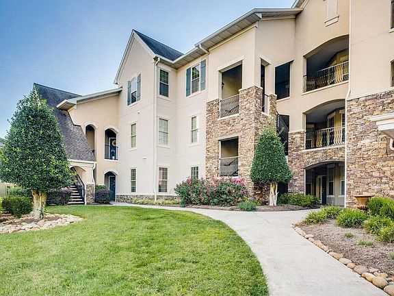 4th image of 565 Rarity Bay Pkwy #102