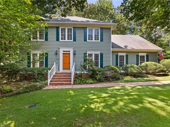 4055 Dunwoody Club Dr, Atlanta, GA 30338