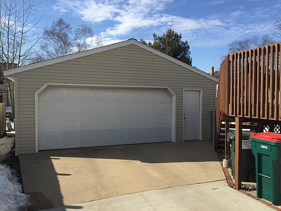 3rd image of 4109 13th Ave NW