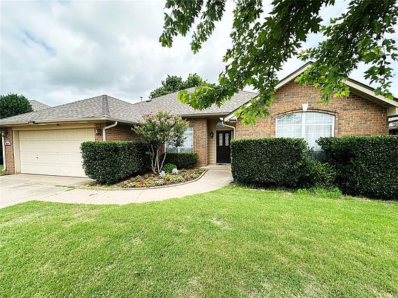 2nd image of 3617 Crail Dr
