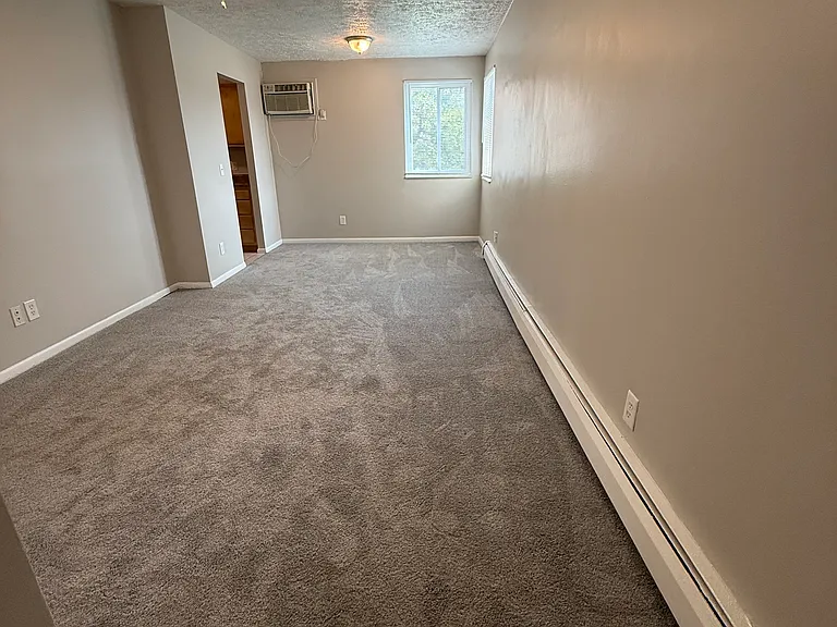 6400 Cheviot Rd #13 — Photo 3