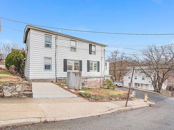 4th image of 1619 Lincoln Terrace
