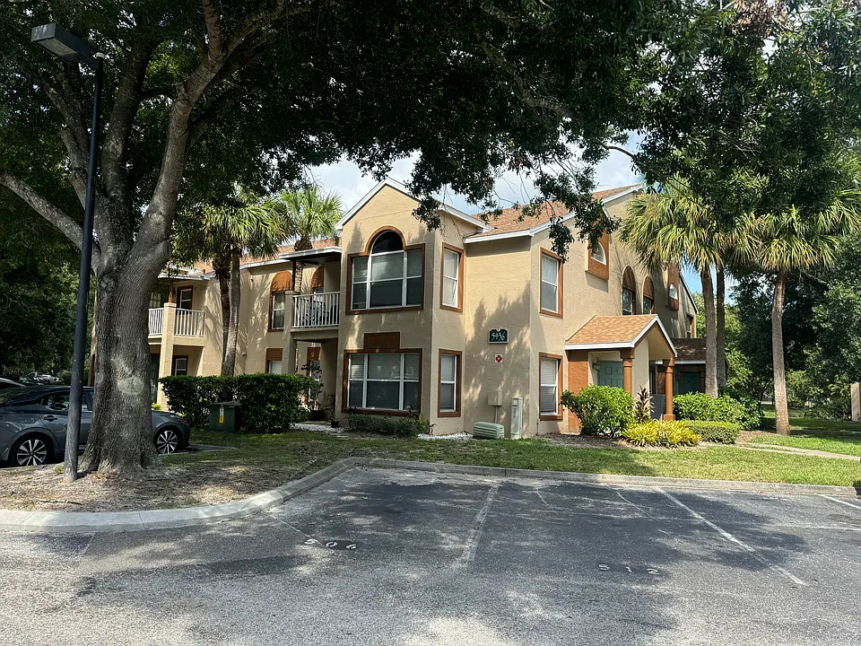 5436 E Michigan St #8