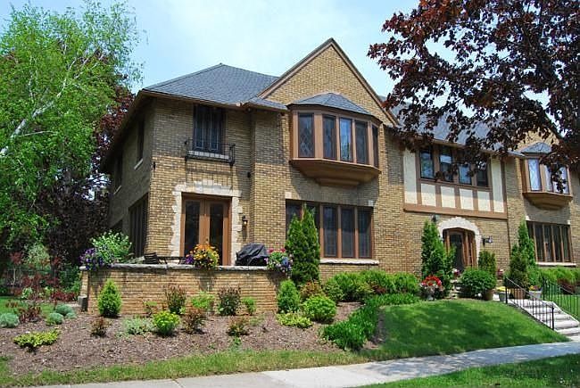 1st image of 2500 E Wood Pl #2500