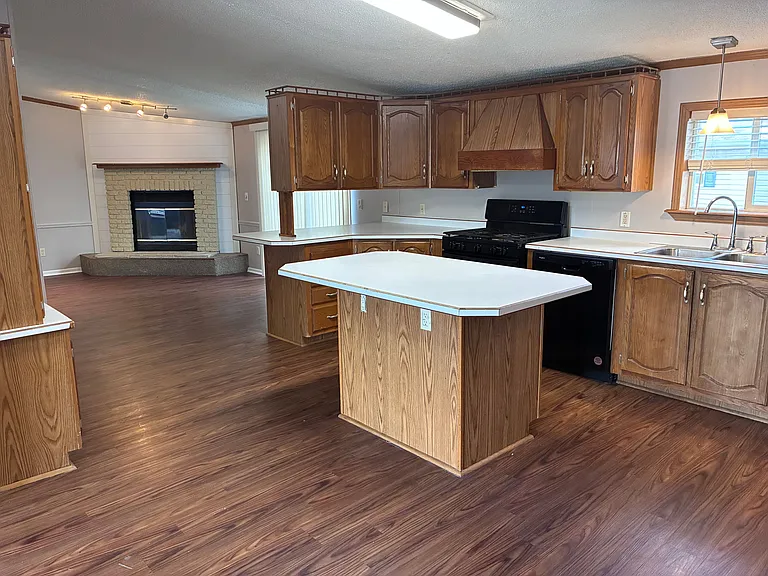 5535 Dysart Rd — Photo 106