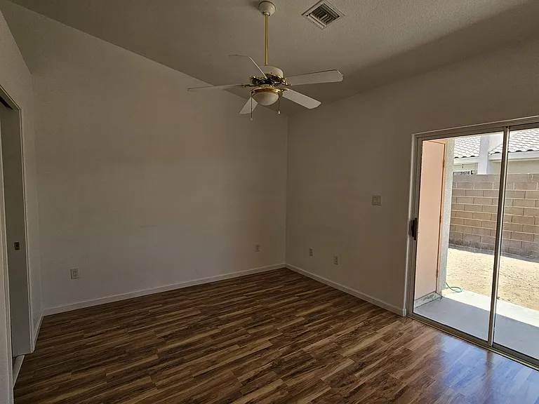 10735 E 34th Pl — Photo 9