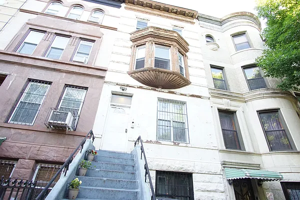 Rented by Lofts and Flats LLC | media 16