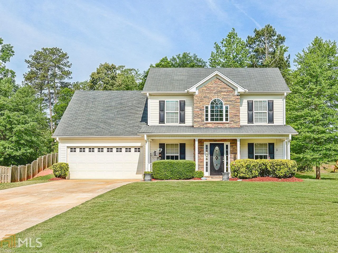 600 Onieda Dr photo 1