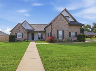 1012 Terri Dr, Bartlesville, OK 74006