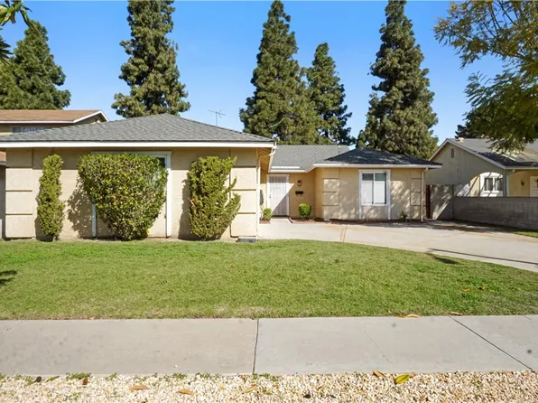 1921 E Cortney Way, Anaheim, CA 92805