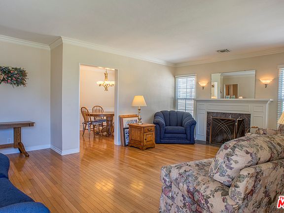 2nd image of 919 Pelanconi Ave