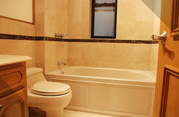 Rented by WAM Partners - William Moses Co. | media 61