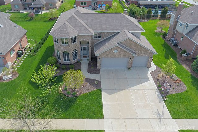 1st image of 21429 Foxtail Dr
