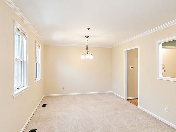 5th image of 1325 Branchlands Dr APT M