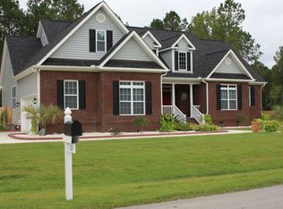 124 Cedar Ridge Dr, Maysville, NC 28555